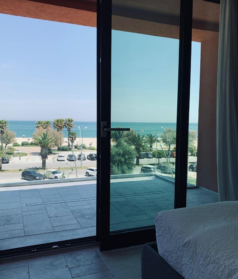 צ'יביטאנובה מארקה Piccola Maesta' Boutique Rooms מראה חיצוני תמונה